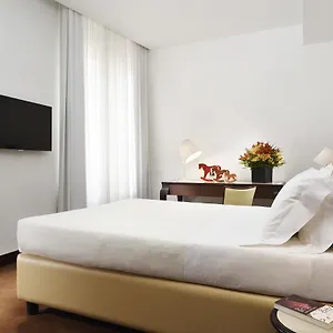 https://luxury-maison-castello.it-lombardy.com